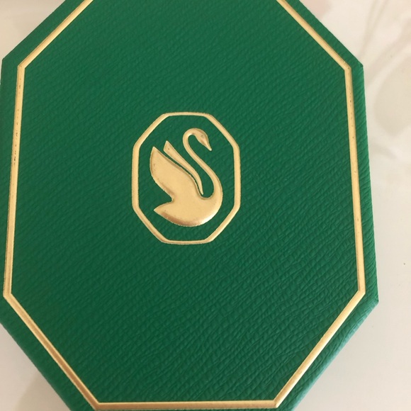 NWOT Swarovski Annual Edition 2022 Snowflake - Picture 4 of 5